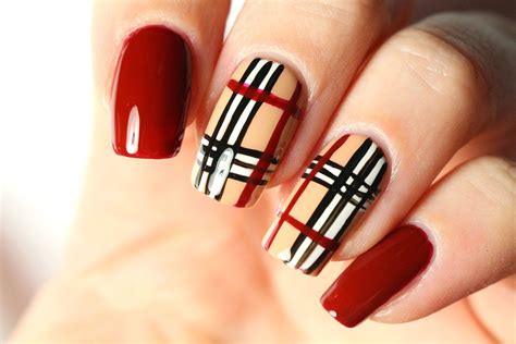 burberry nail design